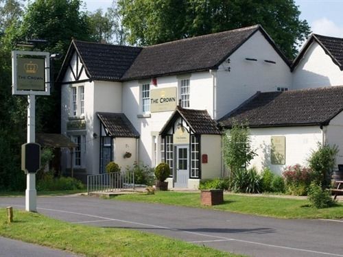 The Crown At Broad Hinton Hotell Exteriör bild